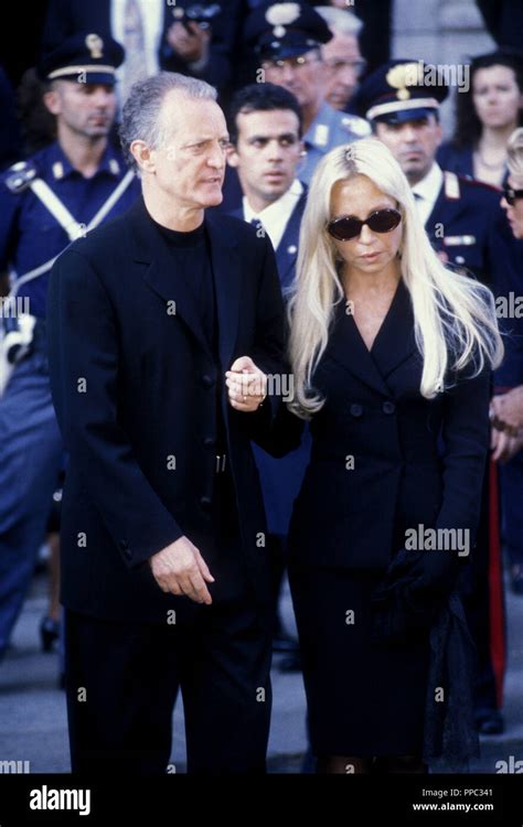 gianni versace death date|gianni versace funeral pictures.